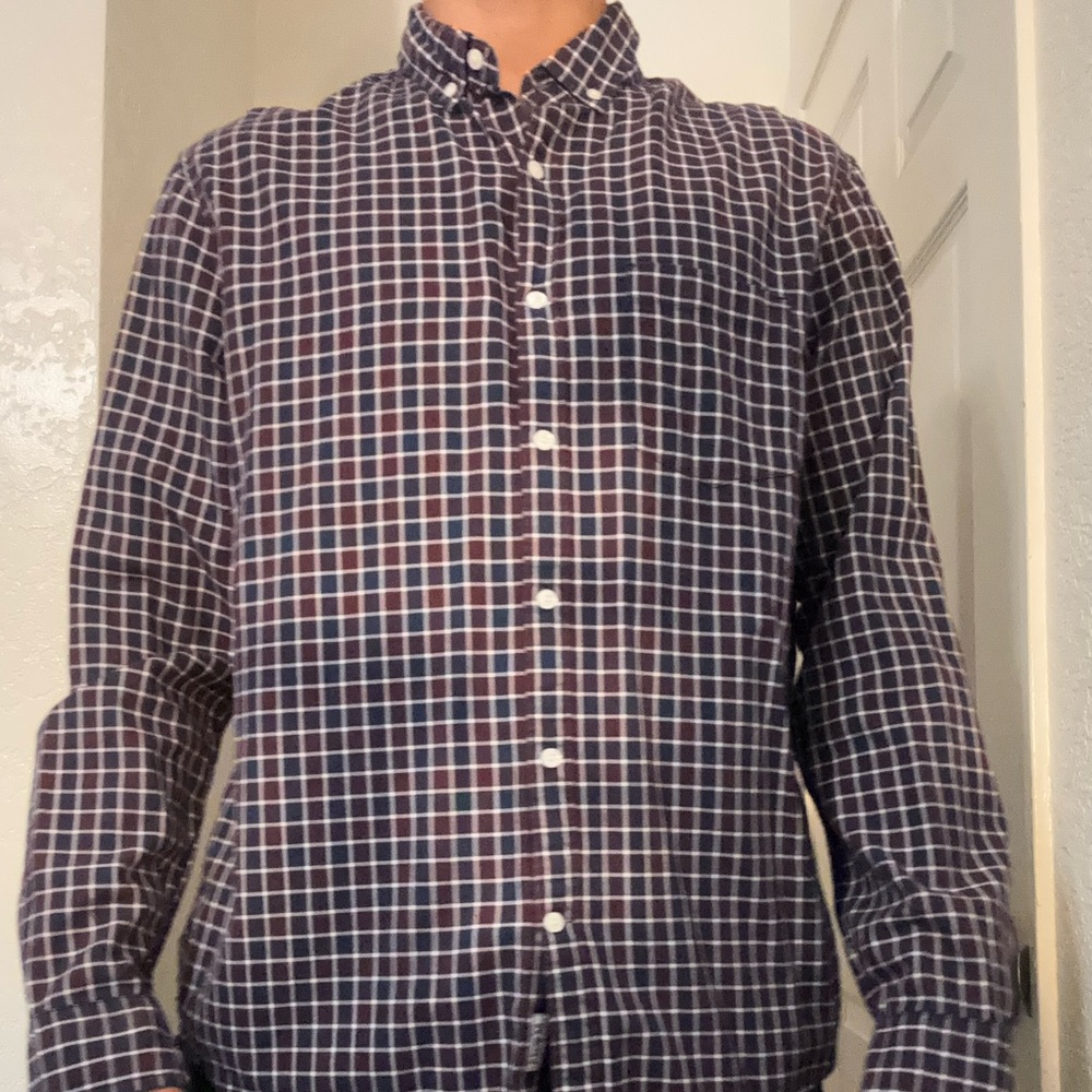 Express men’s flannel button up